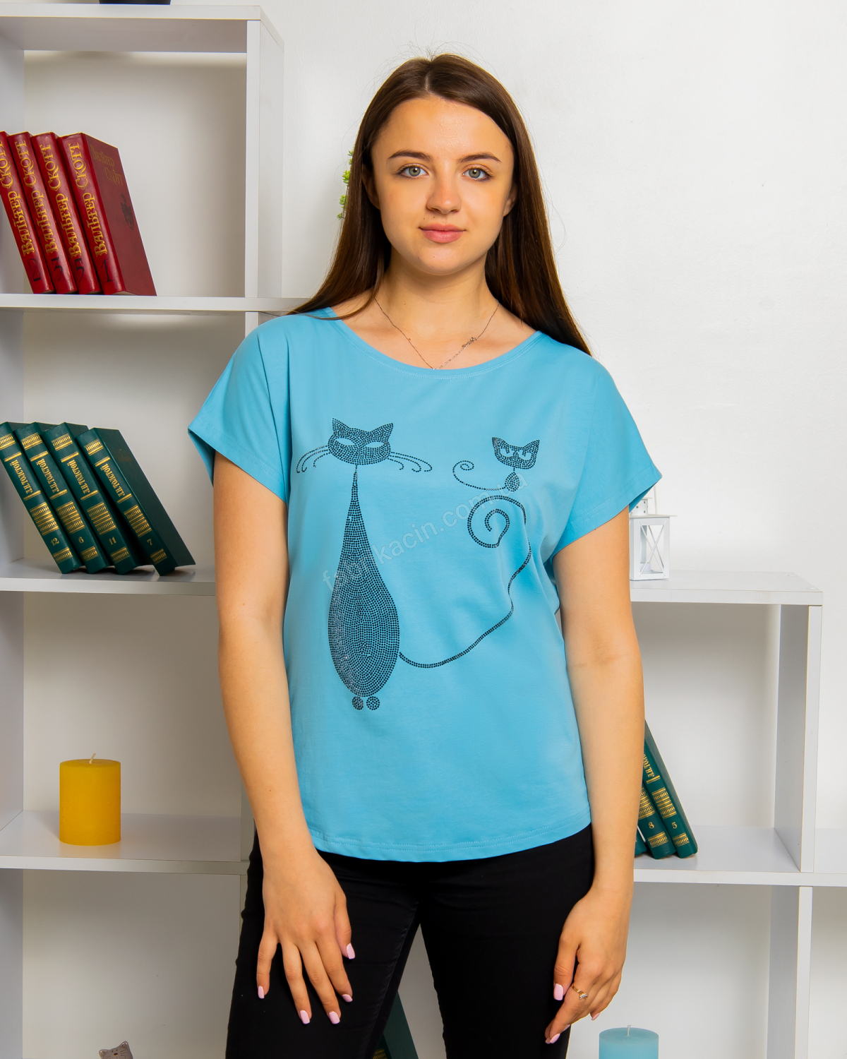 Футболка Коти зі стразами OneSize 46 - 50 колір: блакитний - 1