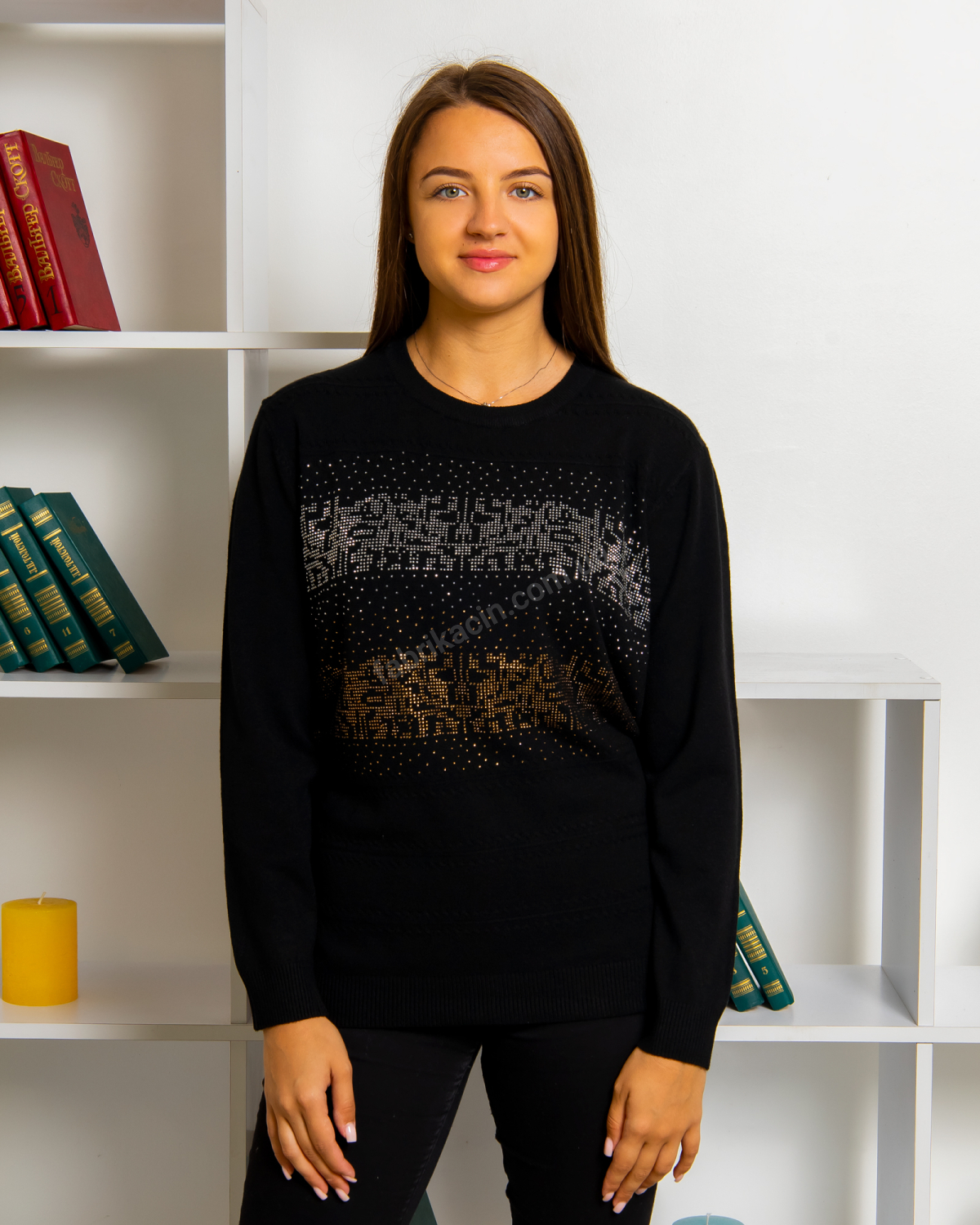 Светр однотонний зі стразами 50 - 56, колір: чорний - 1